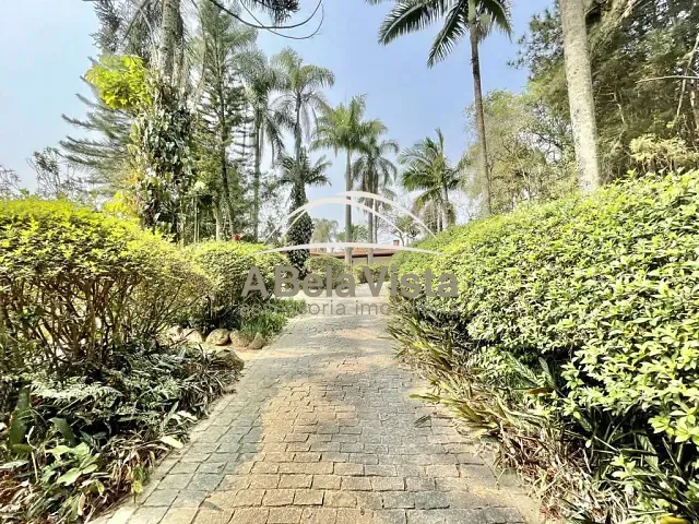 Casa com 4778m² 4 quartos e 4 banheiros, à venda, no bairro Moinho Velho em Embu das Artes