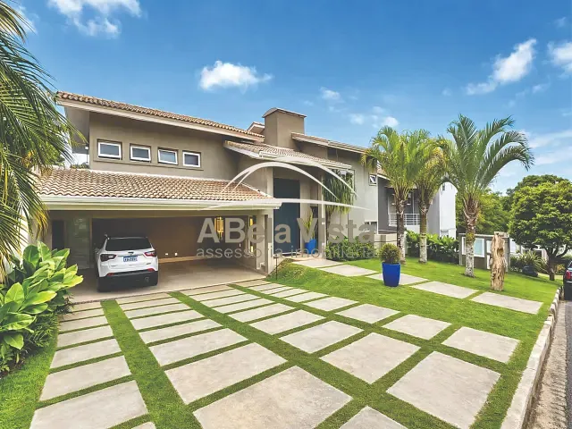Casa com 681m² 4 quartos e 7 banheiros, à venda, no bairro Jardim Indaiá em Embu das Artes