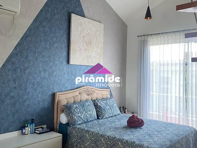 Casa com 250m² 4 quartos e 4 banheiros, à venda, no bairro Urbanova em São José dos Campos