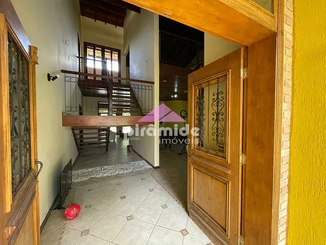 Casa com 1025m² 5 quartos e 5 banheiros, à venda, no bairro Praia Dura em Ubatuba