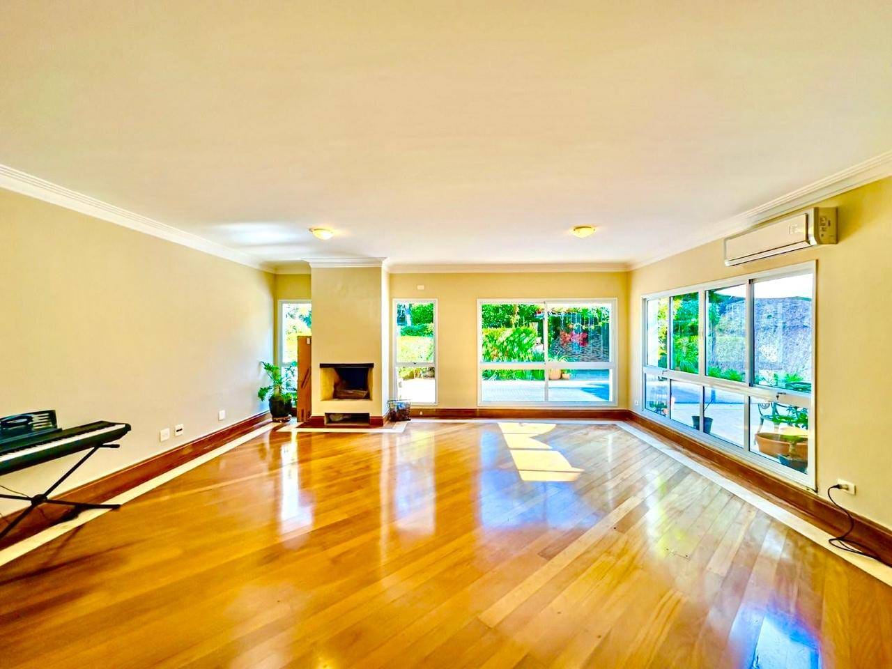 Casa em Alphaville — foto 1