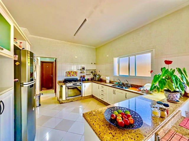 Casa com 617m² 4 quartos e 7 banheiros, à venda, no bairro Alphaville em Santana de Parnaíba