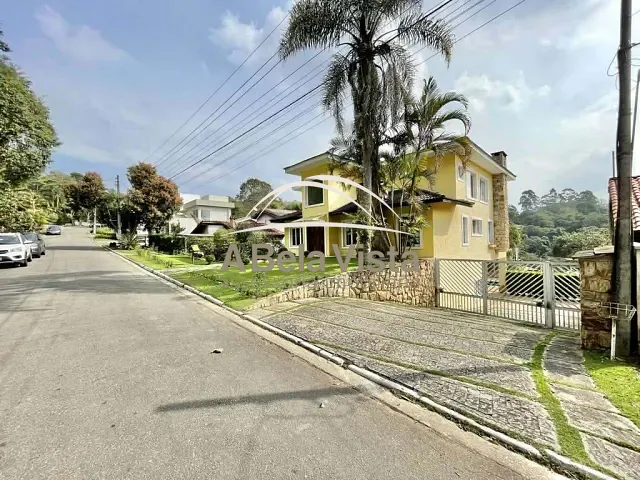 Casa com 720m² 4 quartos e 6 banheiros, à venda, no bairro Transurb em Itapevi