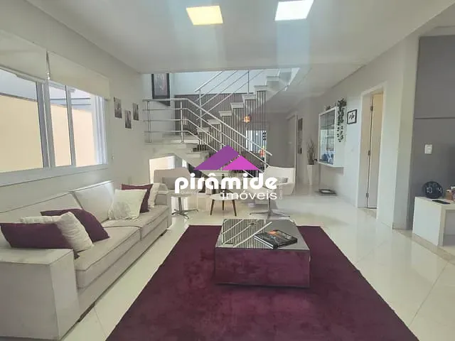 Casa com 250m² 4 quartos e 4 banheiros, à venda ou para alugar, no bairro Urbanova em São José dos Campos