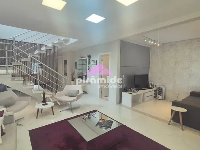 Casa com 250m² 4 quartos e 4 banheiros, à venda, no bairro Urbanova em São José dos Campos