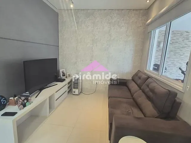 Casa com 250m² 4 quartos e 4 banheiros, à venda, no bairro Urbanova em São José dos Campos