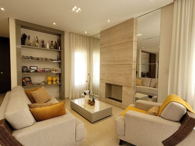 Casa com 420m² 4 quartos e 6 banheiros, à venda, no bairro Alphaville em Santana de Parnaíba