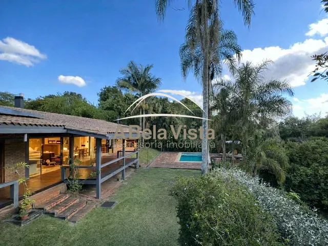 Casa com 2520m² 5 quartos e 6 banheiros, à venda, no bairro Chácaras do Peroba em Jandira