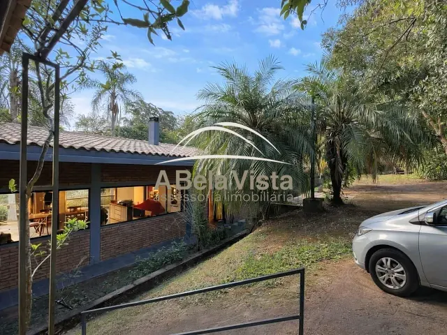 Casa com 2520m² 5 quartos e 6 banheiros, à venda, no bairro Chácaras do Peroba em Jandira