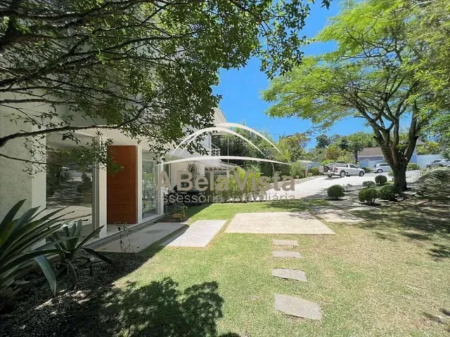 Casa com 1397m² 4 quartos e 6 banheiros, à venda, no bairro Altos de São Fernando em Jandira