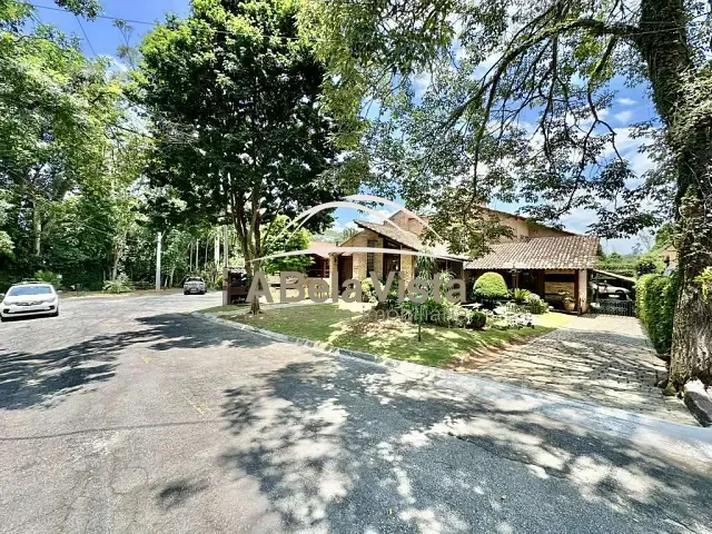 Casa com 656m² 4 quartos e 5 banheiros, à venda, no bairro Nova Higienópolis em Jandira