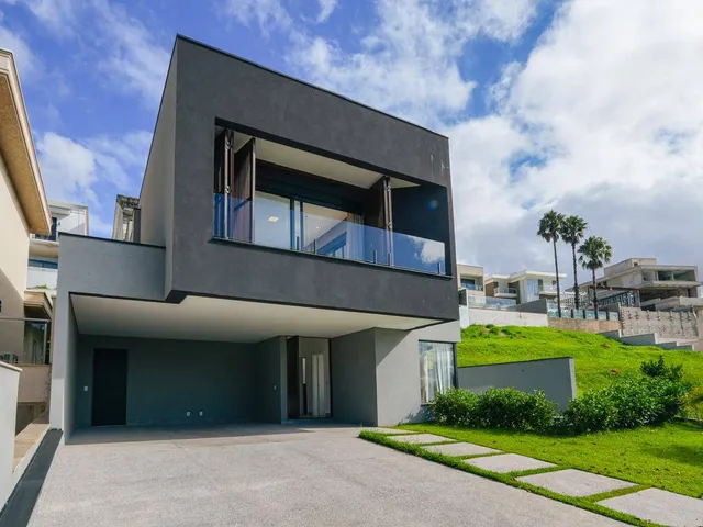 Casa com 512m² 5 quartos e 8 banheiros, à venda, no bairro Alphaville em Santana de Parnaíba