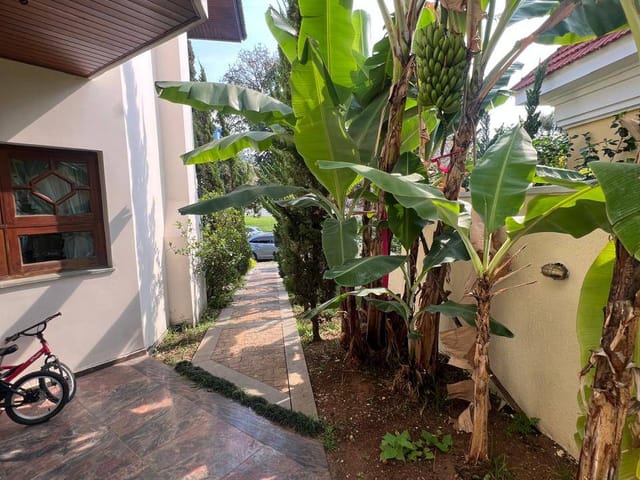 Casa com 613m² 4 quartos e 6 banheiros, à venda, no bairro Alphaville Residencial Um em Barueri