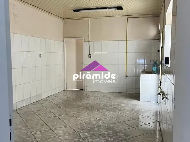 Ponto com 200m², à venda, no bairro Avareí em Jacareí