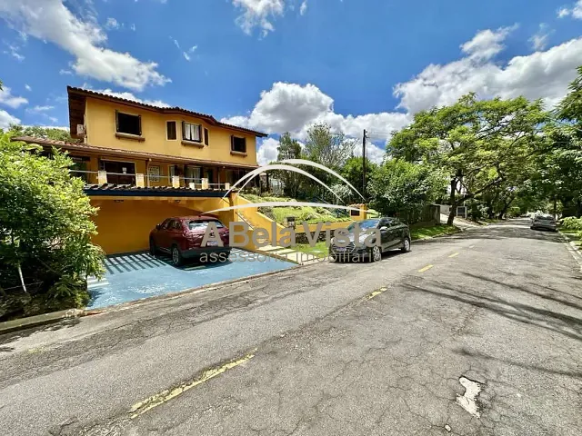 Casa com 1200m² 3 quartos e 3 banheiros, à venda, no bairro Nova Higienópolis em Jandira