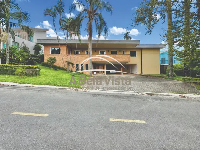 Casa com 1200m² 5 quartos e 6 banheiros, à venda, no bairro Nova Higienópolis em Jandira