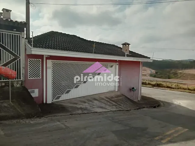 Casa com 270m² 4 quartos e 3 banheiros, à venda, no bairro Vila das Flores em São José dos Campos