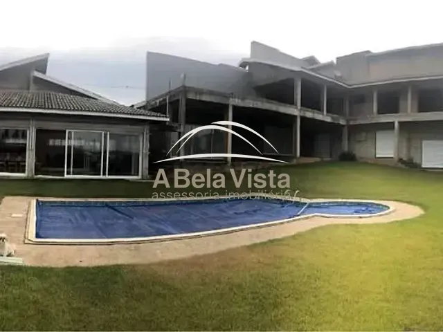 Casa com 2370m² 8 quartos e 10 banheiros, à venda, no bairro Tanque em Atibaia