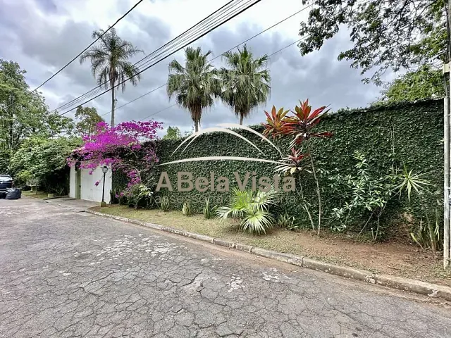 Casa com 2907m² 5 quartos e 8 banheiros, à venda, no bairro Chácaras do Refúgio-Granja Viana em Cotia