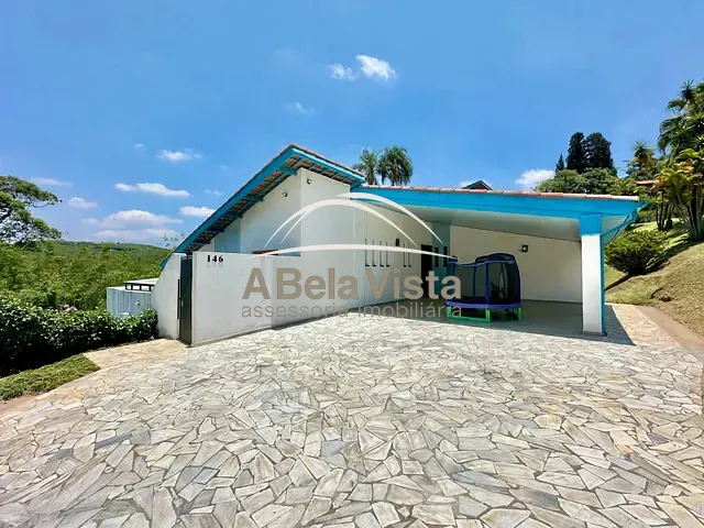 Casa com 1605m² 4 quartos e 4 banheiros, à venda, no bairro Chácaras do Refúgio-Granja Viana em Cotia