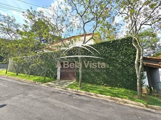 Casa com 802m² 2 quartos e 1 banheiro, à venda, no bairro Vila de São Fernando em Cotia