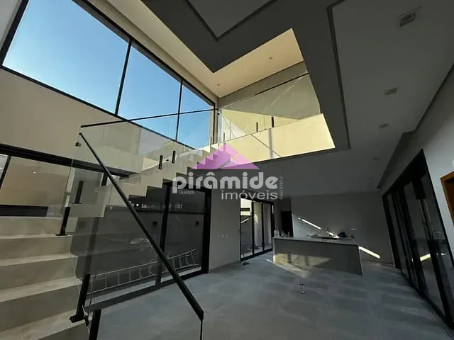 Casa com 279m² 4 quartos e 5 banheiros, à venda, no bairro Loteamento Floresta em São José dos Campos
