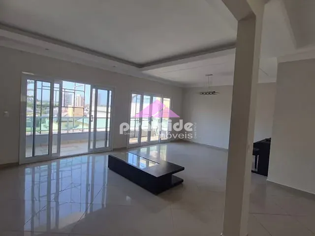 Casa com 300m² 3 quartos e 4 banheiros, à venda, no bairro Urbanova em São José dos Campos