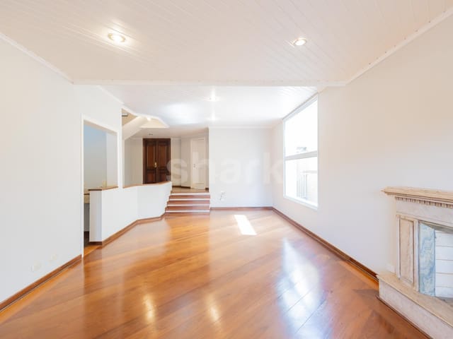 Casa com 450m² 4 quartos e 7 banheiros, à venda ou para alugar, no bairro Alphaville em Santana de Parnaíba