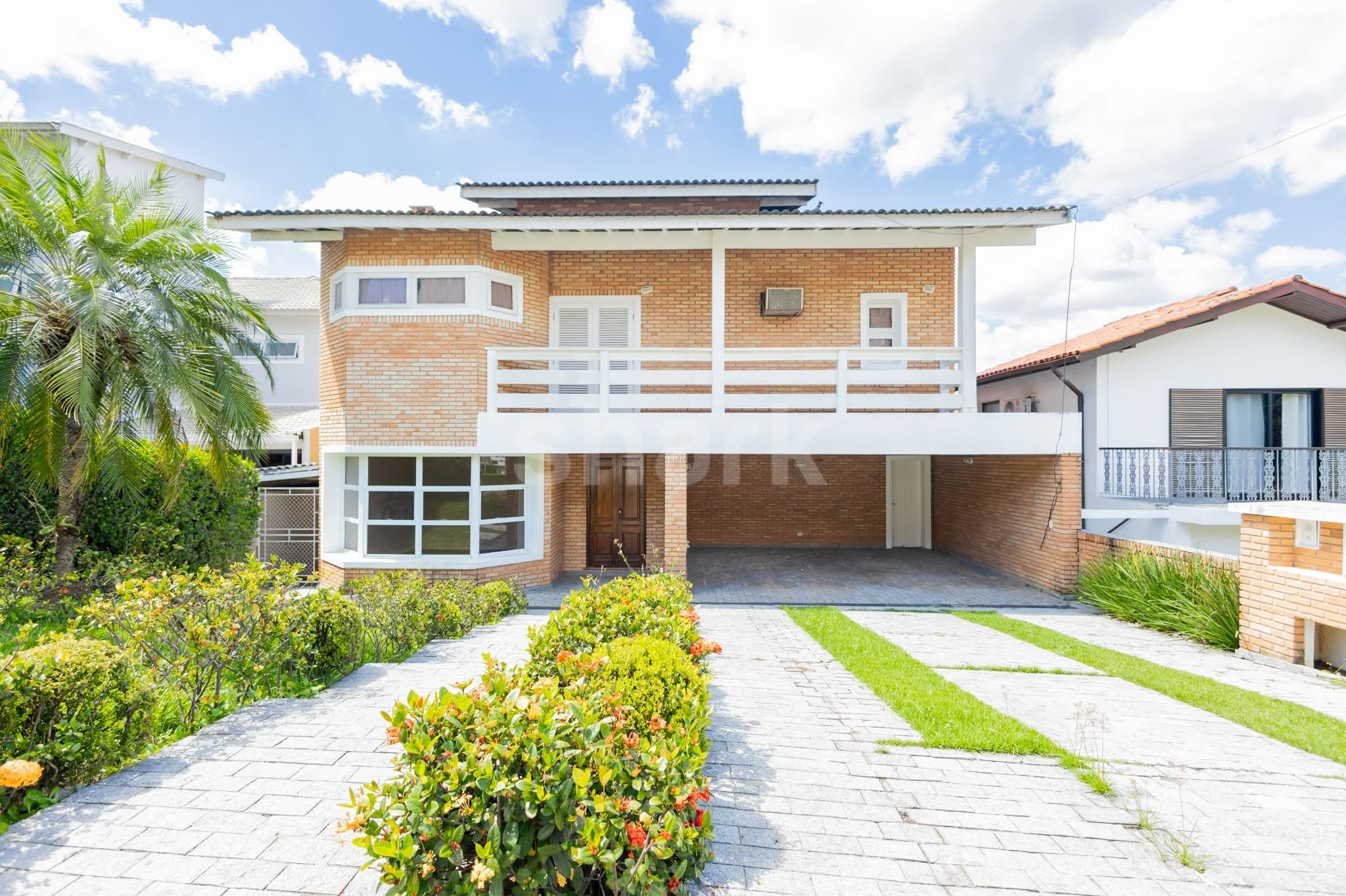 Casa em Alphaville — foto 1