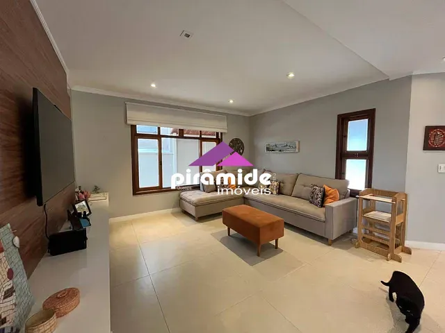Casa com 360m² 4 quartos e 5 banheiros, à venda, no bairro Urbanova em São José dos Campos