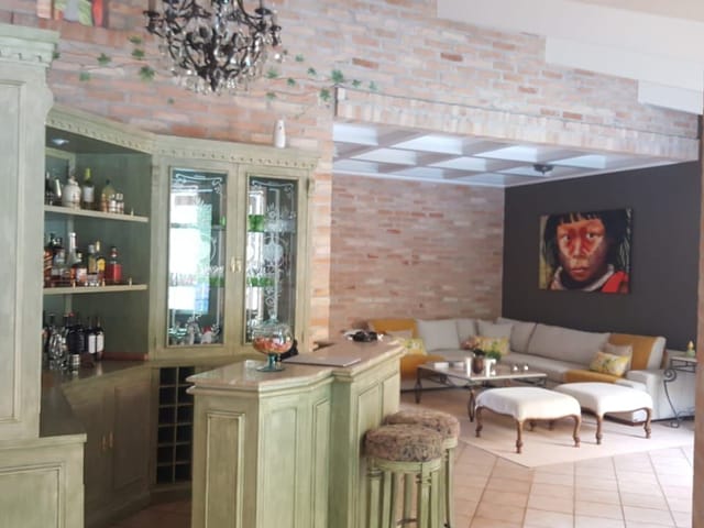 Casa com 450m² 4 quartos e 7 banheiros, à venda, no bairro Alphaville em Santana de Parnaíba