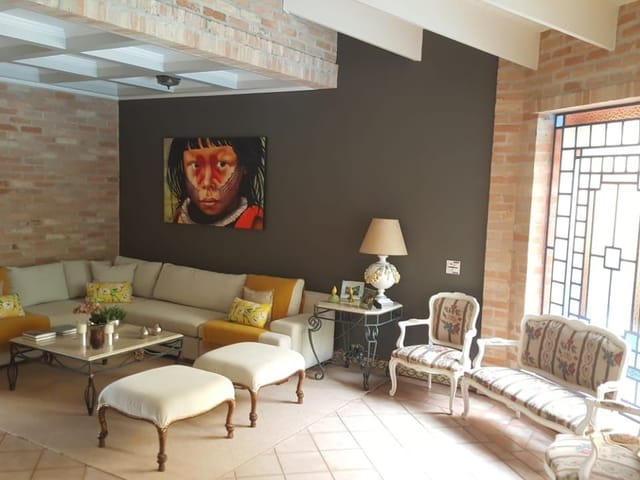 Casa com 450m² 4 quartos e 7 banheiros, à venda, no bairro Alphaville em Santana de Parnaíba