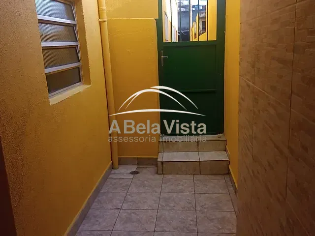 Casa 1 quarto e 1 banheiro, para alugar, no bairro km 18 em Osasco