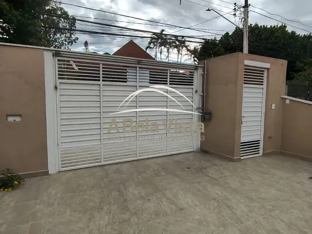 Casa com 440m² 1 quarto e 2 banheiros, à venda, no bairro Horizontal Park em Cotia
