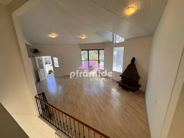 Casa com 404m² 4 quartos e 7 banheiros, à venda ou para alugar, no bairro Urbanova em São José dos Campos