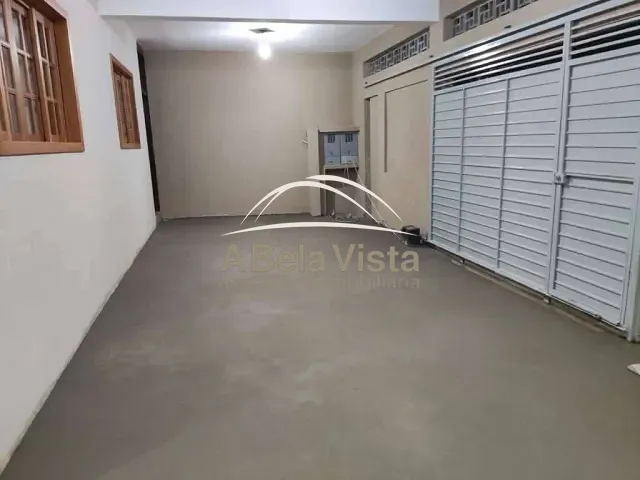 Casa com 250m² 2 quartos e 1 banheiro, à venda, no bairro Parque Mirante da Mata em Cotia