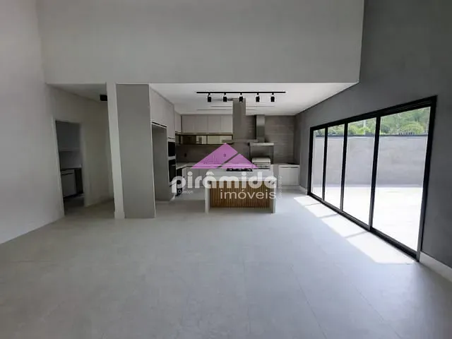 Casa com 356m² 4 quartos e 6 banheiros, à venda ou para alugar, no bairro Urbanova em São José dos Campos