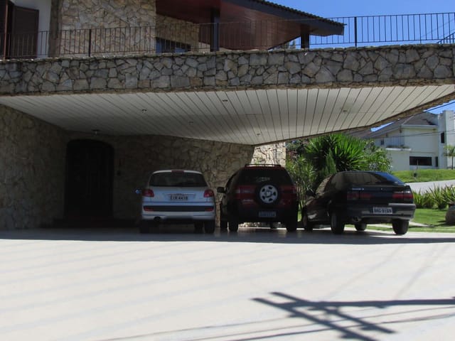 Casa com 569m² 3 quartos e 7 banheiros, à venda, no bairro Alphaville em Santana de Parnaíba