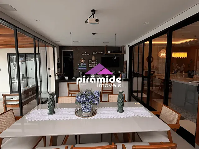 Casa com 601m² 3 quartos e 4 banheiros, à venda, no bairro Jardim Aquarius em São José dos Campos