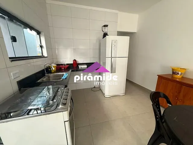 Casa com 125m² 2 quartos e 2 banheiros, à venda, no bairro Massaguaçu em Caraguatatuba