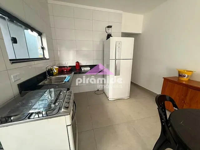 Casa com 125m² 2 quartos e 2 banheiros, à venda, no bairro Massaguaçu em Caraguatatuba