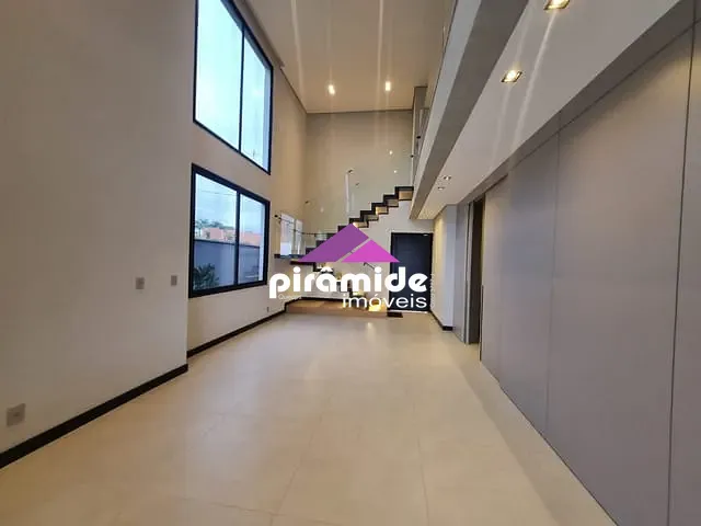 Casa com 330m² 3 quartos e 5 banheiros, à venda, no bairro Urbanova em São José dos Campos