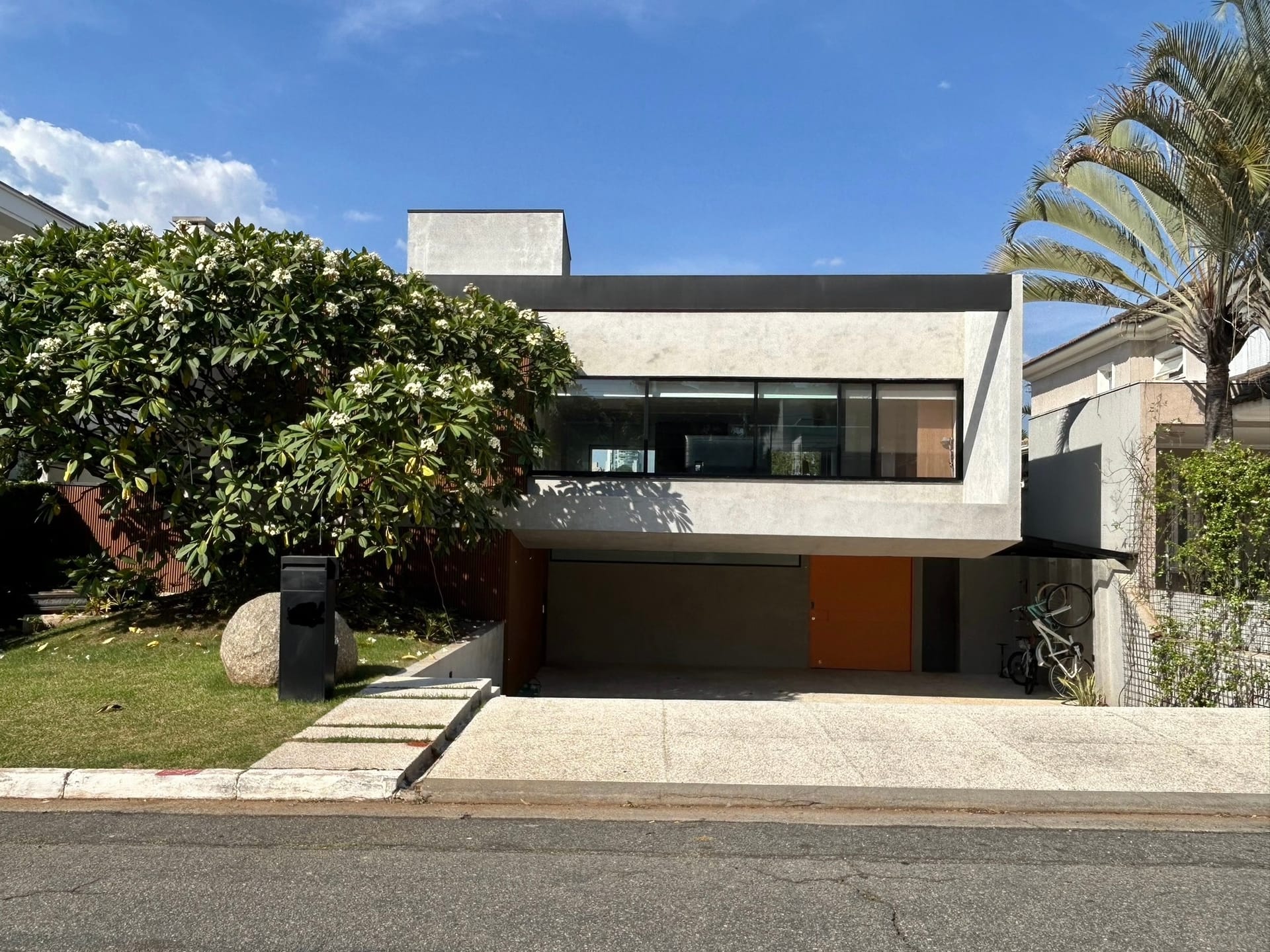 Casa em Alphaville Residencial Dois — foto 1