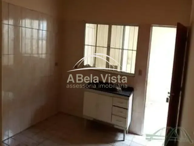 Casa à venda, no bairro Novo Osasco em Osasco