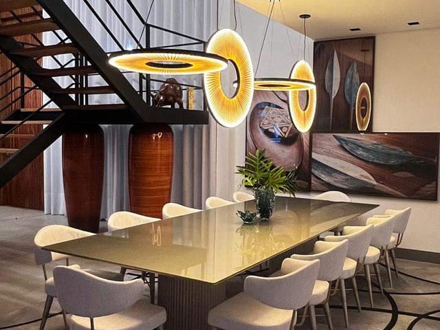 Casa com 678m² 4 quartos e 7 banheiros, à venda, no bairro Alphaville em Santana de Parnaíba