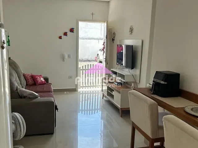 Casa com 98m² 2 quartos e 1 banheiro, à venda, no bairro Massaguaçu em Caraguatatuba
