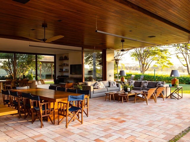 Casa com 2400m² 5 quartos e 9 banheiros, à venda, no bairro Fazenda Santo Antonio em Monte Mor