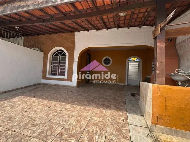 Casa 3 quartos e 2 banheiros, à venda, no bairro Jardim Alvorada em São José dos Campos
