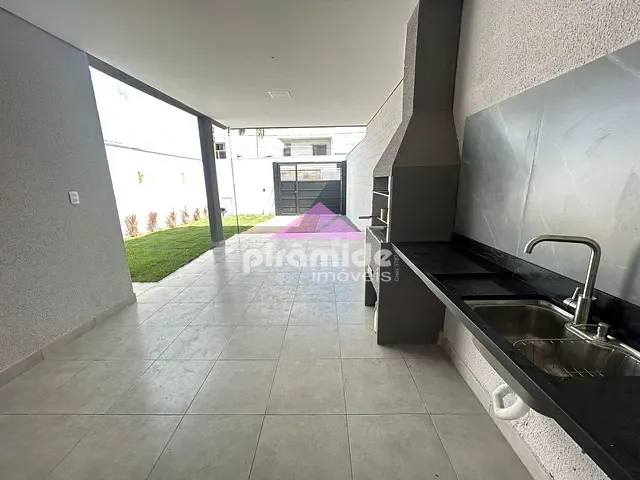 Casa com 175m² 3 quartos e 2 banheiros, à venda, no bairro Setville em São José dos Campos