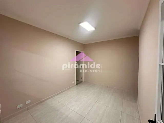 Casa 2 quartos e 1 banheiro, para alugar, no bairro Jardim Aeroporto em São José dos Campos